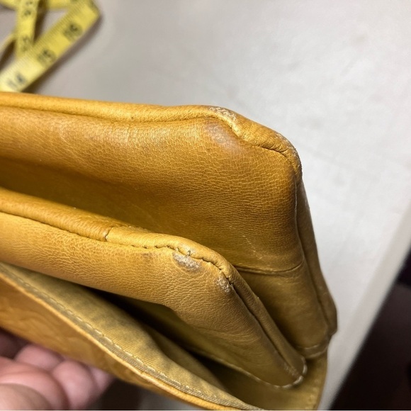 C & C California golden yellow leather crossbody bag small size - Picture 16 of 16